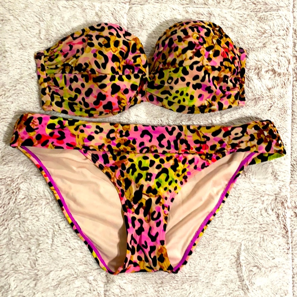 Leopard print bikini 36D